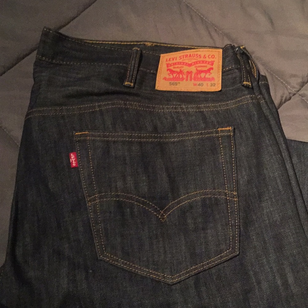 Levi 569